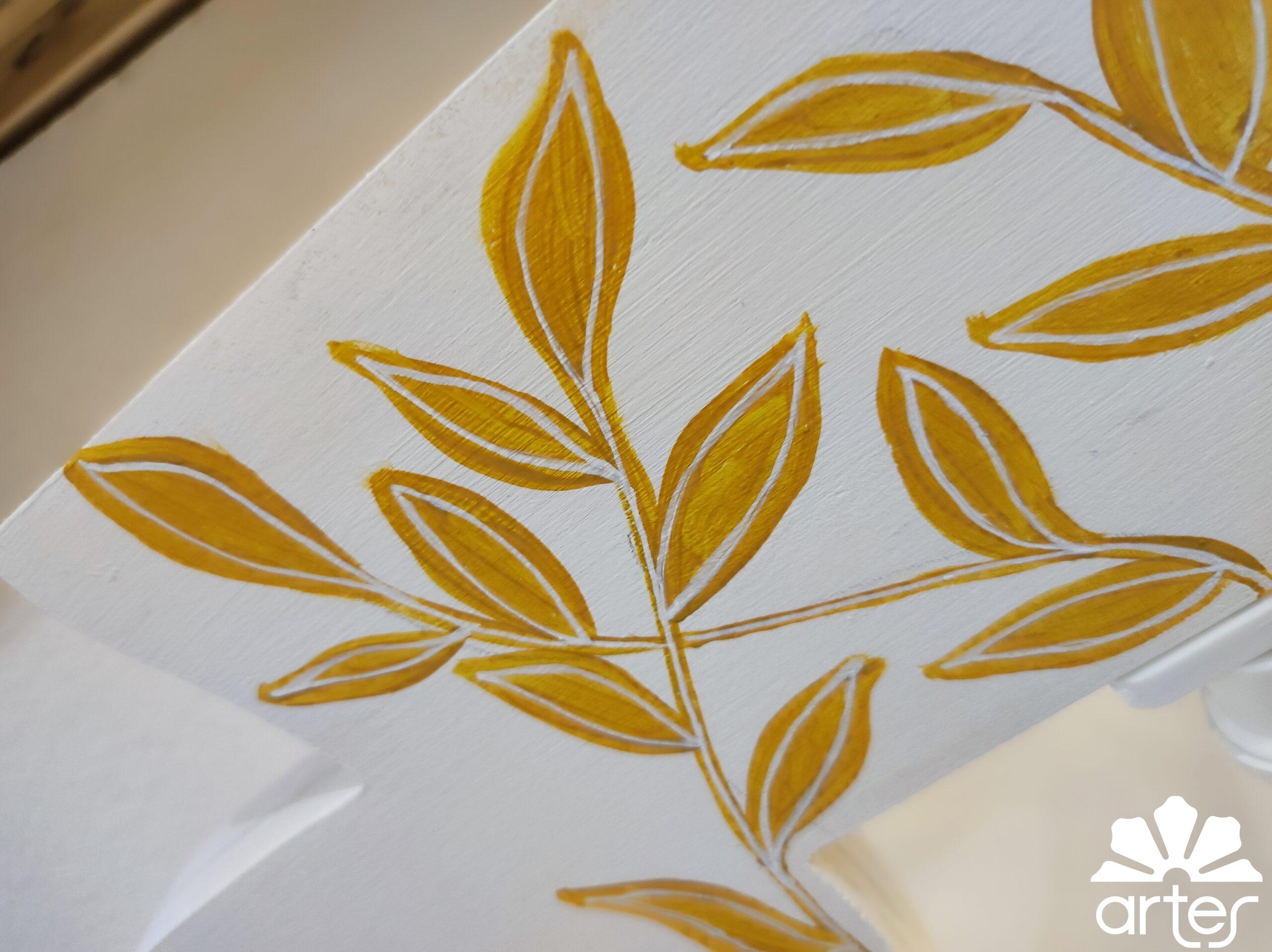 Capasa, antica anfora dodici lampade - foglie oro - immagine 2