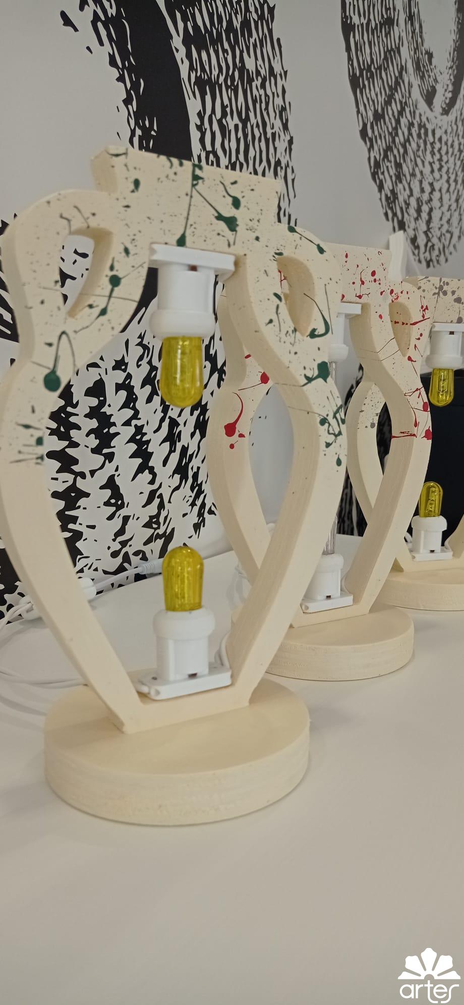 Capasa, antica anfora due lampade - immagine 5