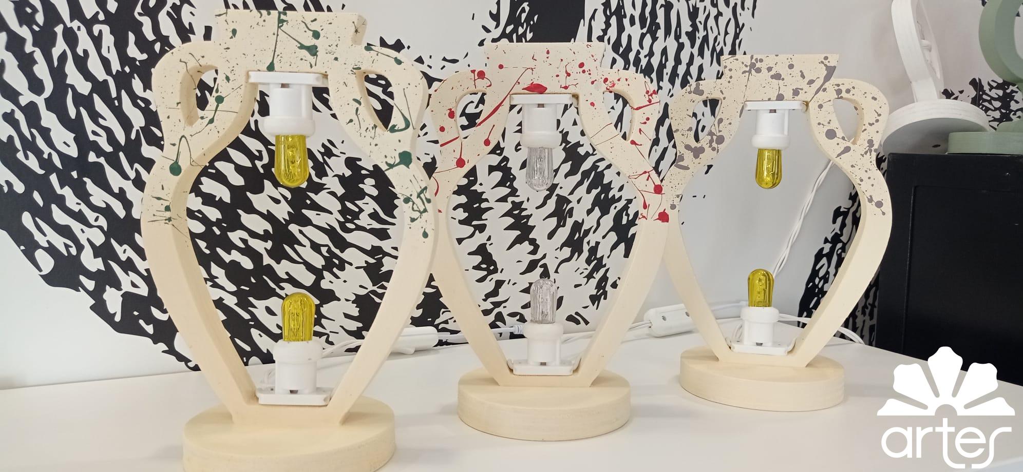 Capasa, antica anfora due lampade - immagine 2